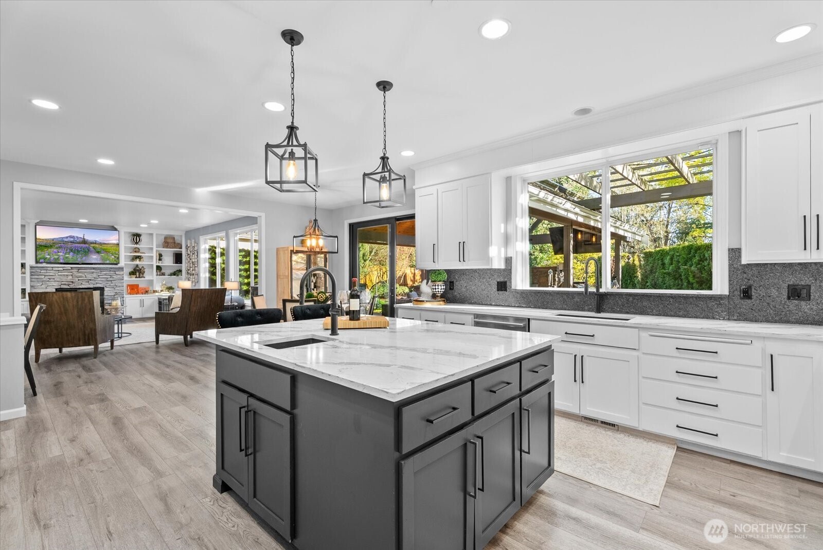 8907 Northeast 152nd Place Bothell, WA 98011 - Photo 11 of 40