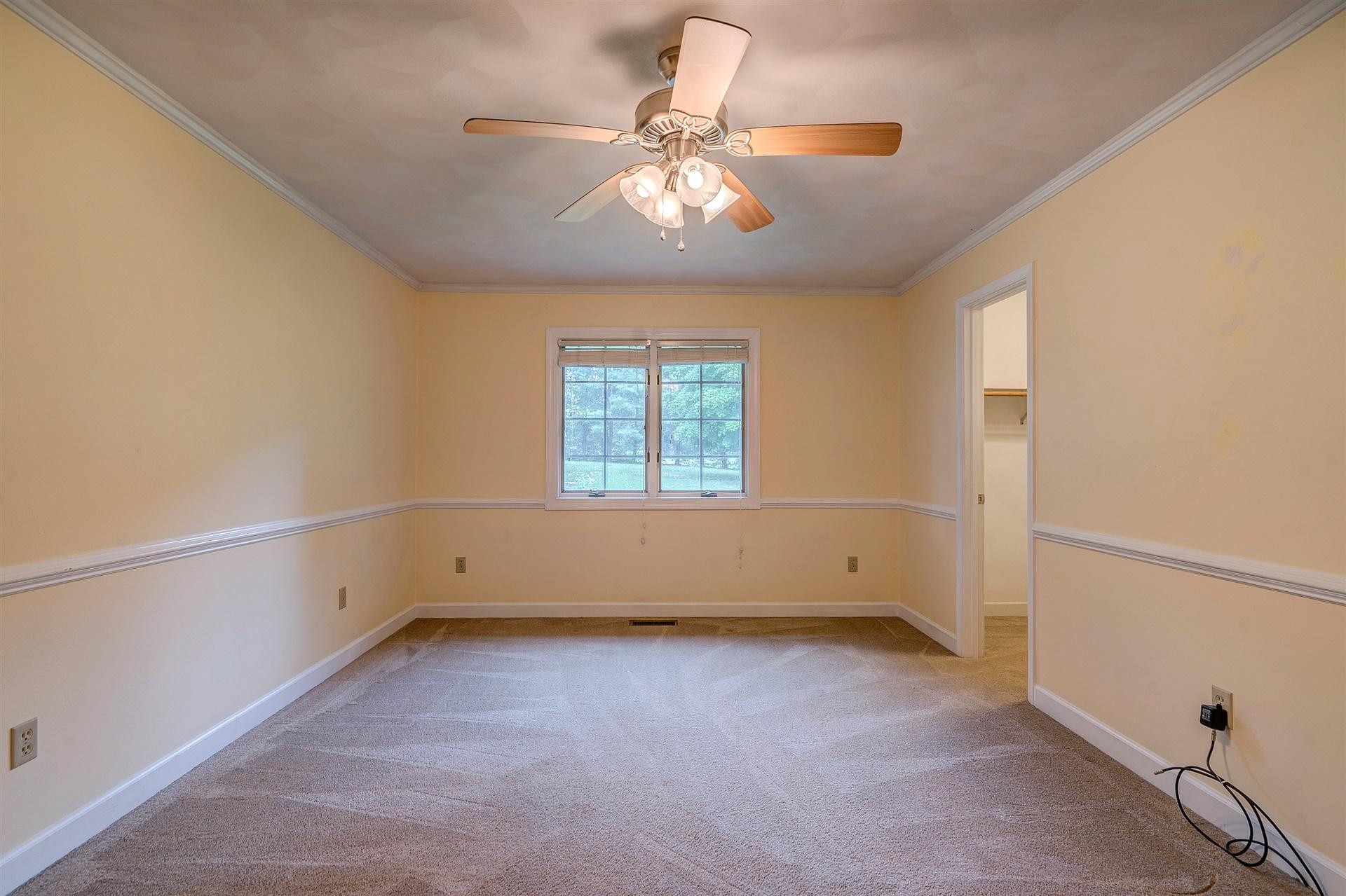 4287 Bonsack Road Northeast Roanoke, VA 24012 - Photo 19 of 38 19-DSC00081-3_2-3_3-3_4-3_5-3
