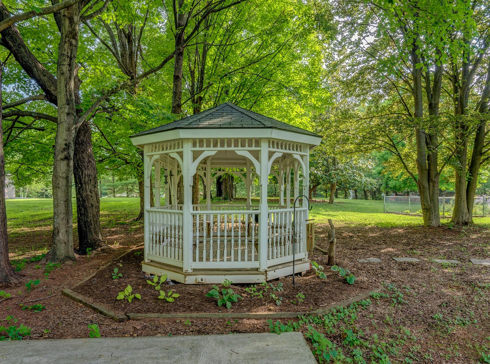 4287 Bonsack Road Northeast Roanoke, VA 24012 - Photo 36 of 38 36-DSC00206-2_07-2_08-2_09-2_10-2