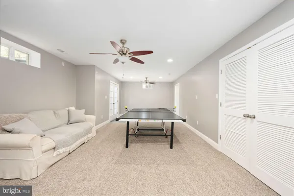 a view of a field with trees