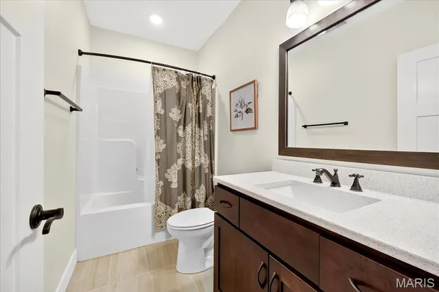 $739,900 | 1821 Orr Lane, O'Fallon, IL 62269