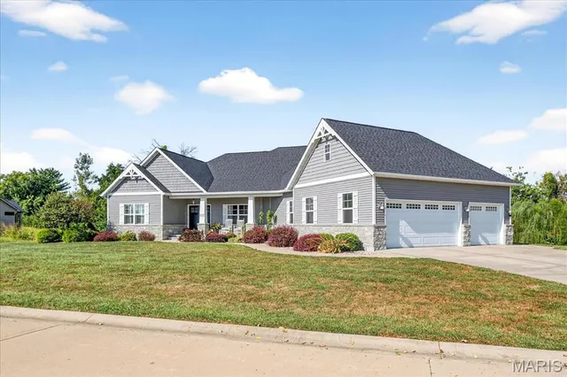 $739,900 | 1821 Orr Lane, O'Fallon, IL 62269