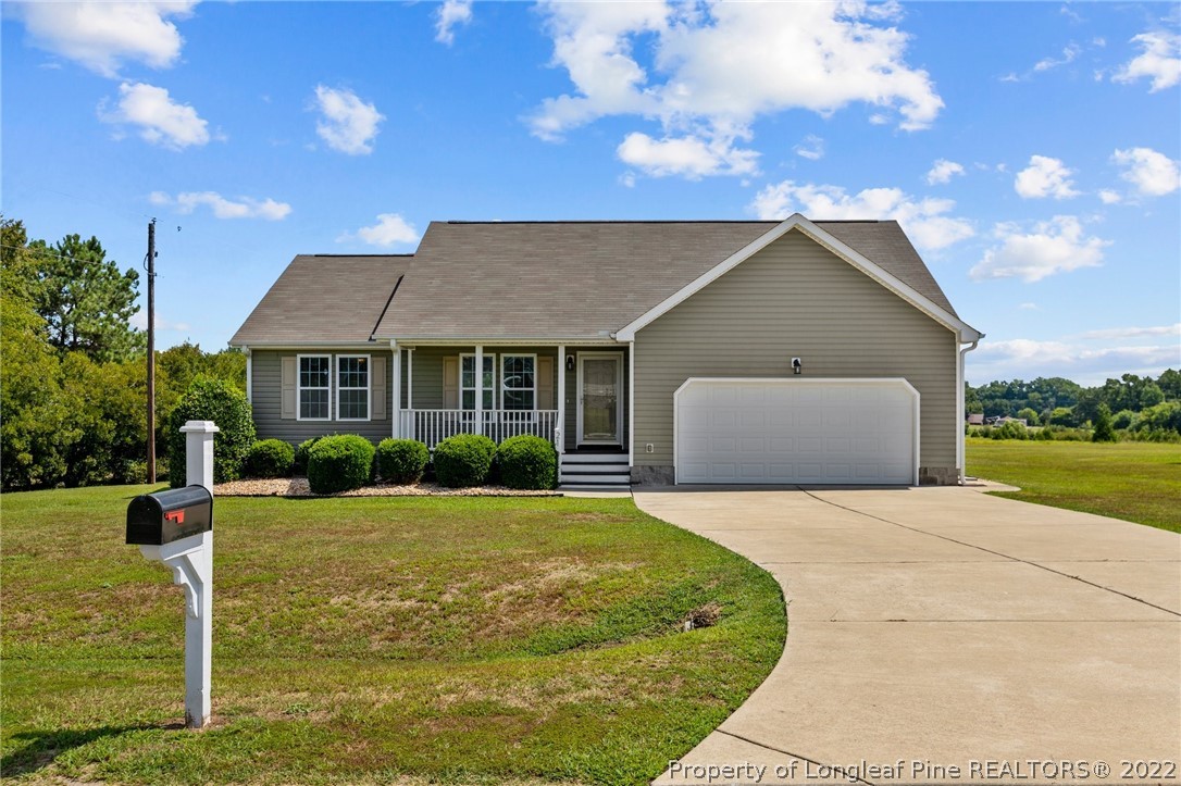 21 Hunters Point Court Angier, NC 27501 - Photo 4 of 39 Gallery Image 4