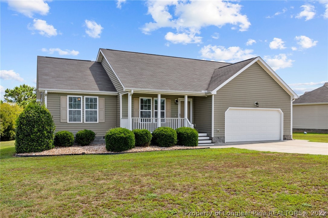 21 Hunters Point Court Angier, NC 27501 - Photo 5 of 39 Gallery Image 5