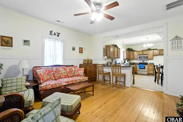 $275,000 | 401 East Queen Street, Edenton, NC 27932