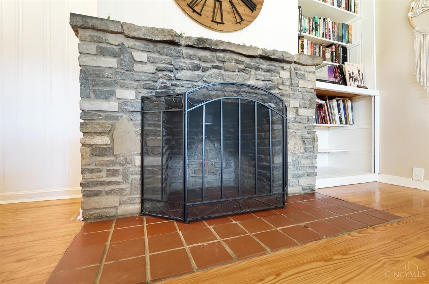 1014 Gaskins Road Cincinnati, OH 45245 - Photo 33 of 71