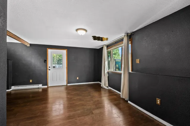 $339,500 | 461 Beaver Creek Lane, Metaline Falls, WA 99153