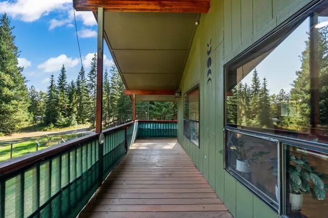 $339,500 | 461 Beaver Creek Lane, Metaline Falls, WA 99153