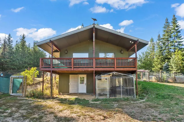 $339,500 | 461 Beaver Creek Lane, Metaline Falls, WA 99153