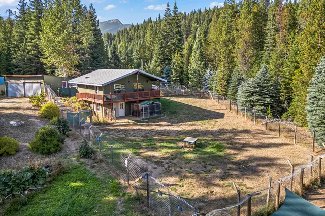 $339,500 | 461 Beaver Creek Lane, Metaline Falls, WA 99153