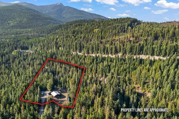 $339,500 | 461 Beaver Creek Lane, Metaline Falls, WA 99153