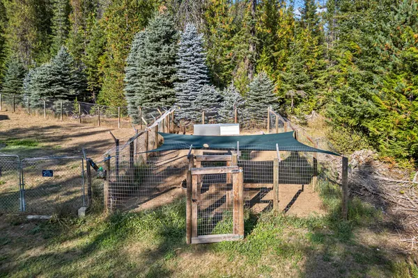 $339,500 | 461 Beaver Creek Lane, Metaline Falls, WA 99153
