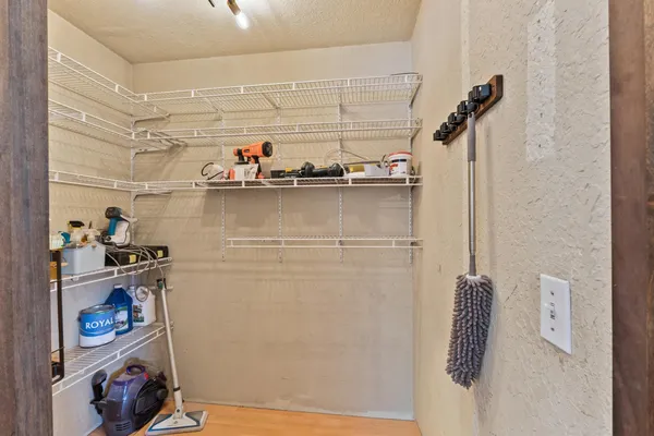 $339,500 | 461 Beaver Creek Lane, Metaline Falls, WA 99153