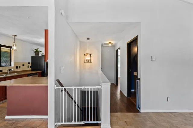 $339,500 | 461 Beaver Creek Lane, Metaline Falls, WA 99153