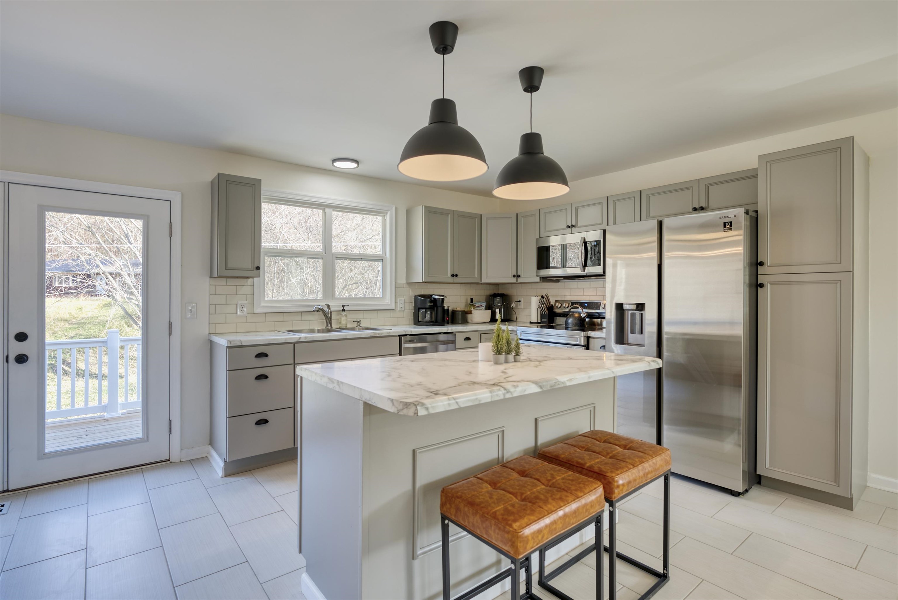 220 View Mountain Road Stanley, VA 22851 - Photo 10 of 40