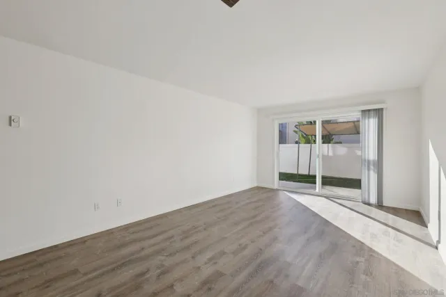 $399,900 | 8034 Linda Vista Road, Unit 1S, San Diego, CA 92111