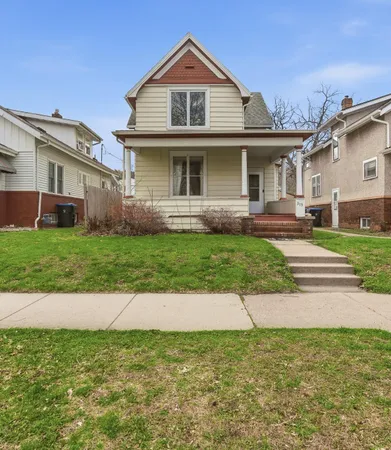 $249,000 | 315 North Broad Street, Mankato, MN 56001