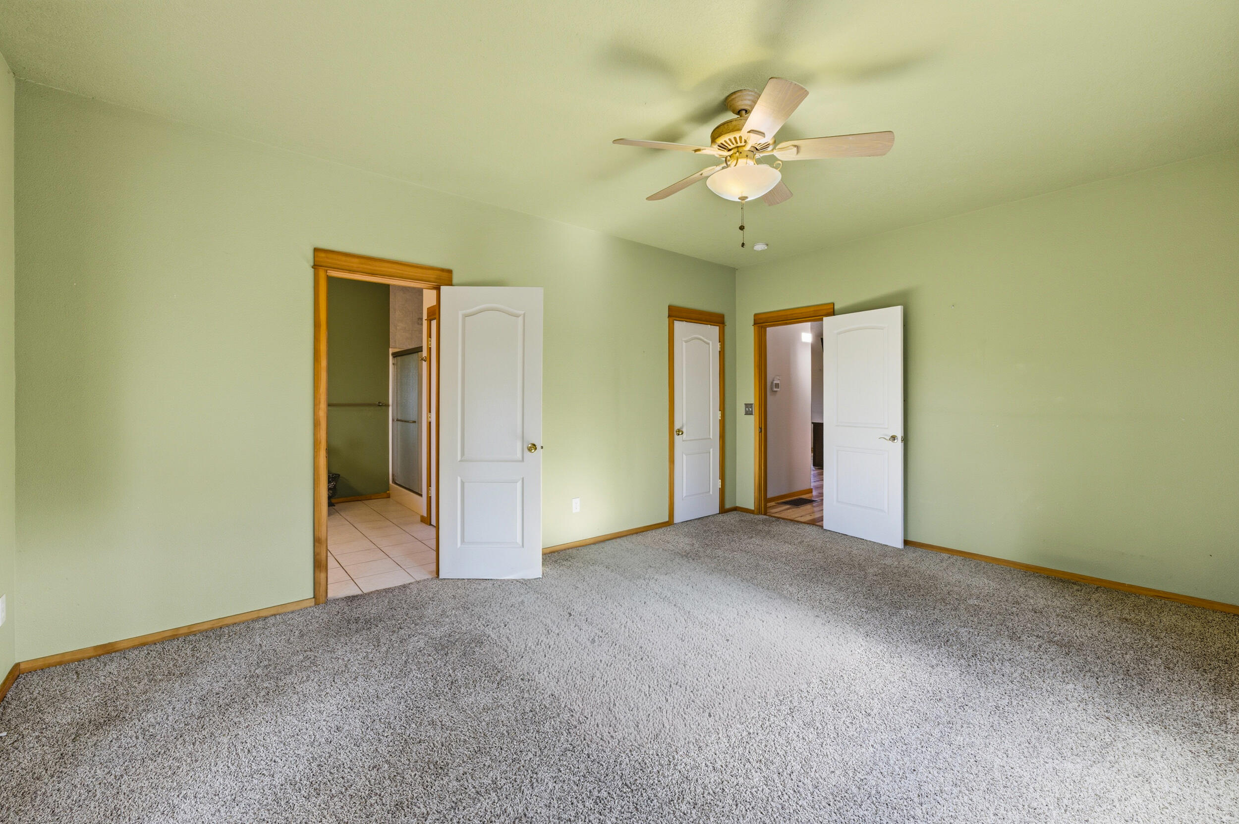 62262 Chickadee Lane Bend, OR 97701 - Photo 20 of 70 20_62262 chickadee ln-16