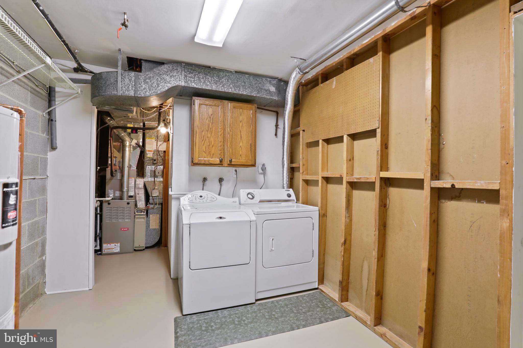 1644 Wainwright Drive Reston, VA 20190 - Photo 30 of 34 Laundry & Utility Room