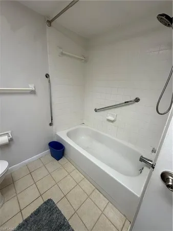 $1,600 | 6136 Whiskey Creek Drive, Unit 521, Fort Myers, FL 33919