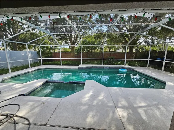 $725,000 | 270 Augustine Court, Oviedo, FL 32765