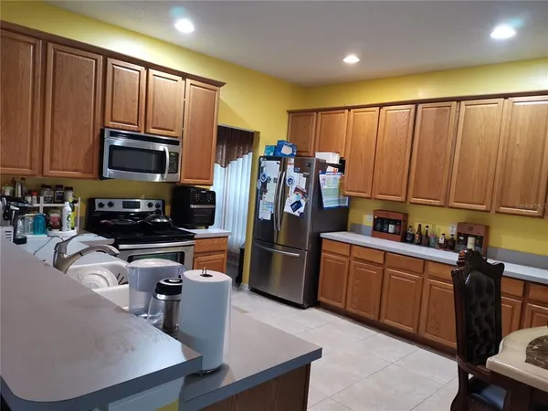 $725,000 | 270 Augustine Court, Oviedo, FL 32765