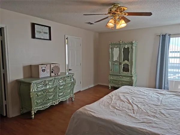 $725,000 | 270 Augustine Court, Oviedo, FL 32765