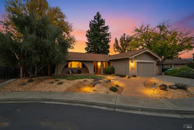 $630,000 | 654 Corte Seville, Vacaville, CA 95688