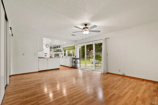 $630,000 | 654 Corte Seville, Vacaville, CA 95688