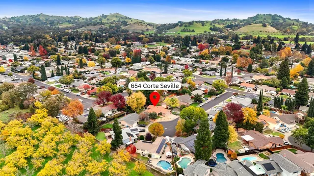 $630,000 | 654 Corte Seville, Vacaville, CA 95688