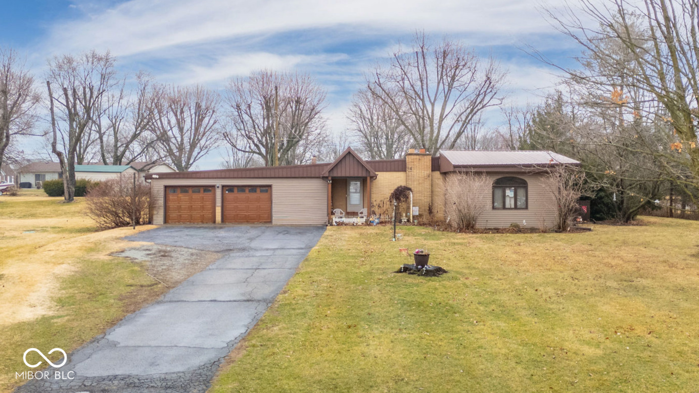 2136 Northwest Raintree Drive New Castle, IN 47362 - Photo 1 of 29 Gallery Image 1