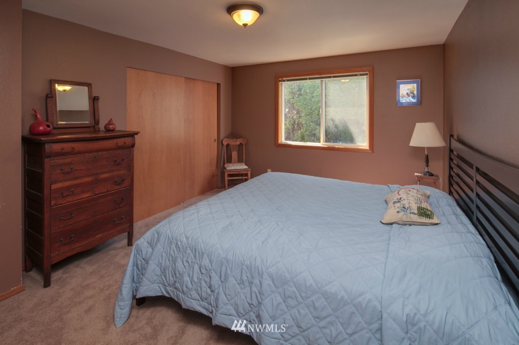 1391 McLeod Road Bellingham, WA 98226 - Photo 11 of 22 Gallery Image 11