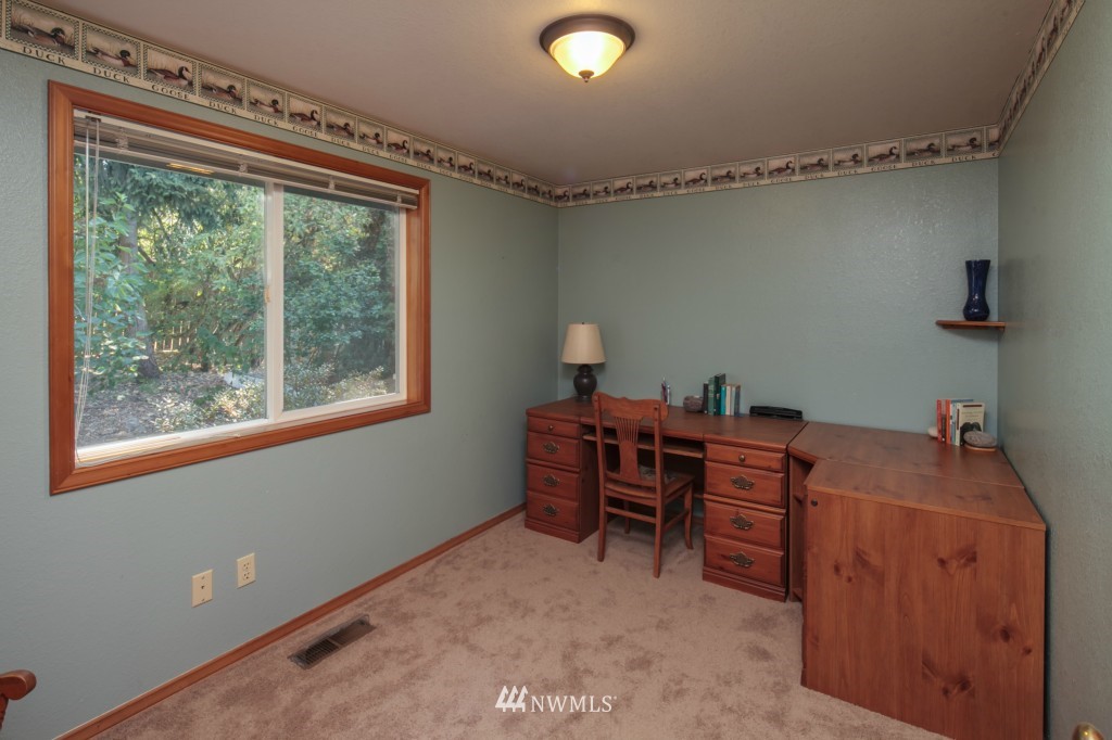 1391 McLeod Road Bellingham, WA 98226 - Photo 13 of 22 Gallery Image 13