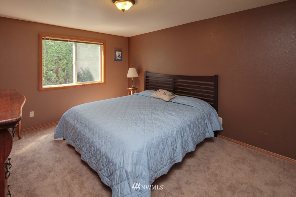 1391 McLeod Road Bellingham, WA 98226 - Photo 10 of 22 Gallery Image 10