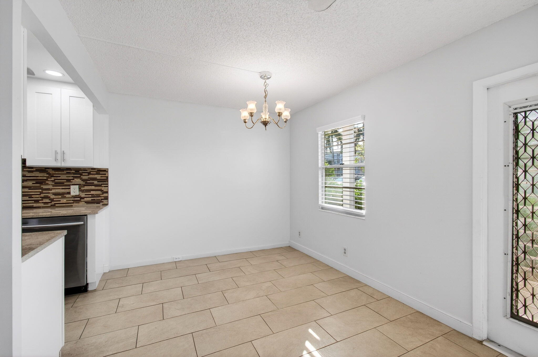 1017 Cornwall East Boca Raton, FL 33434 - Photo 16 of 97 18-web-or-mls-DSC_1473