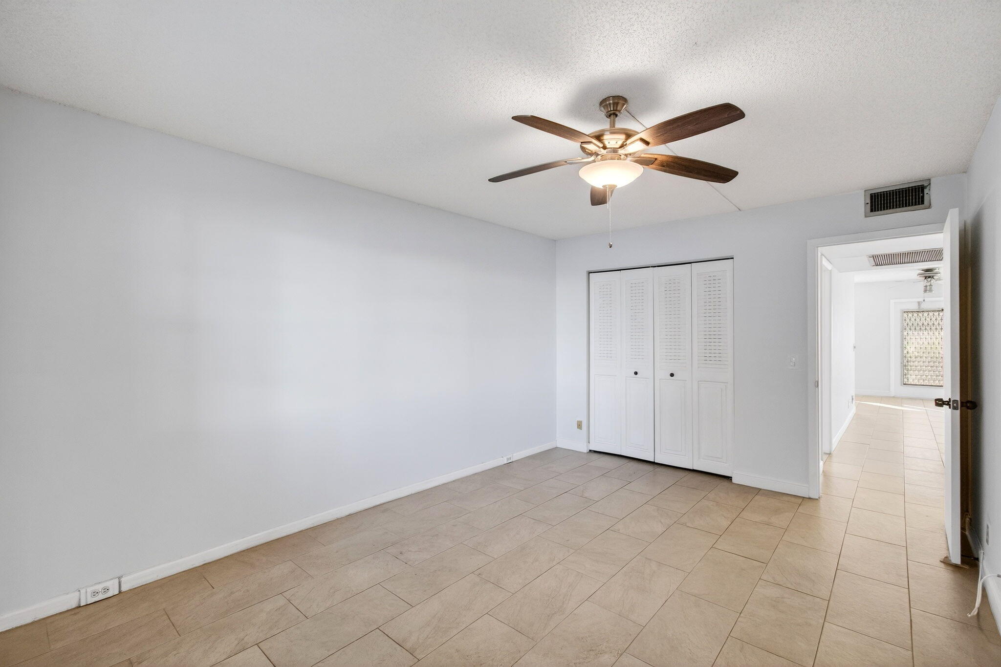 1017 Cornwall East Boca Raton, FL 33434 - Photo 28 of 97 30-web-or-mls-DSC_1569