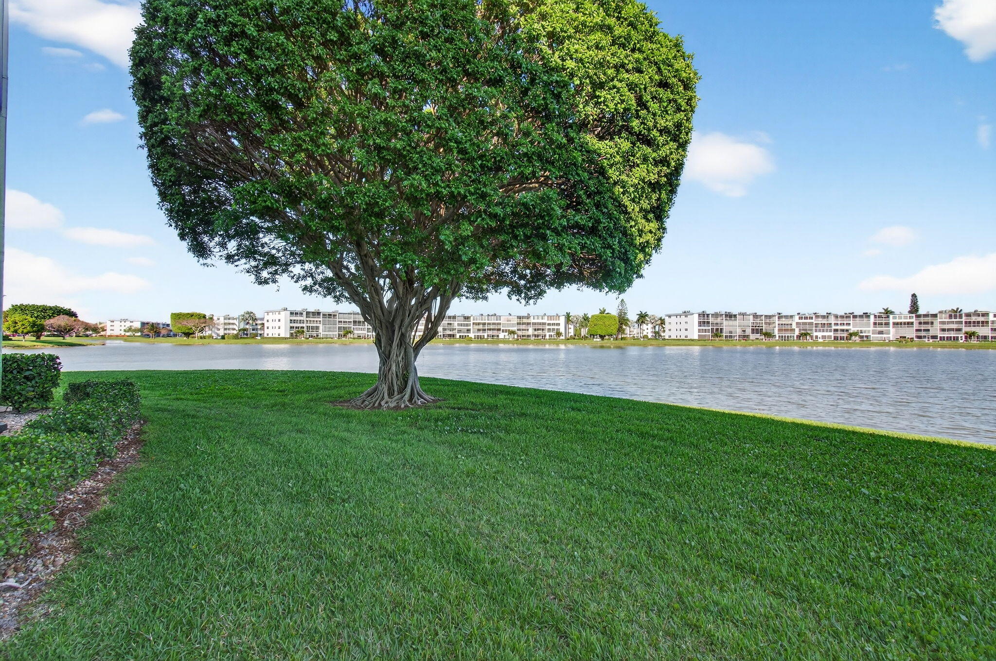 1017 Cornwall East Boca Raton, FL 33434 - Photo 59 of 97 62-web-or-mls-DSC_1388