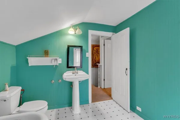 $269,900 | 311 Mc Chesney Street, Wilson, NY 14172