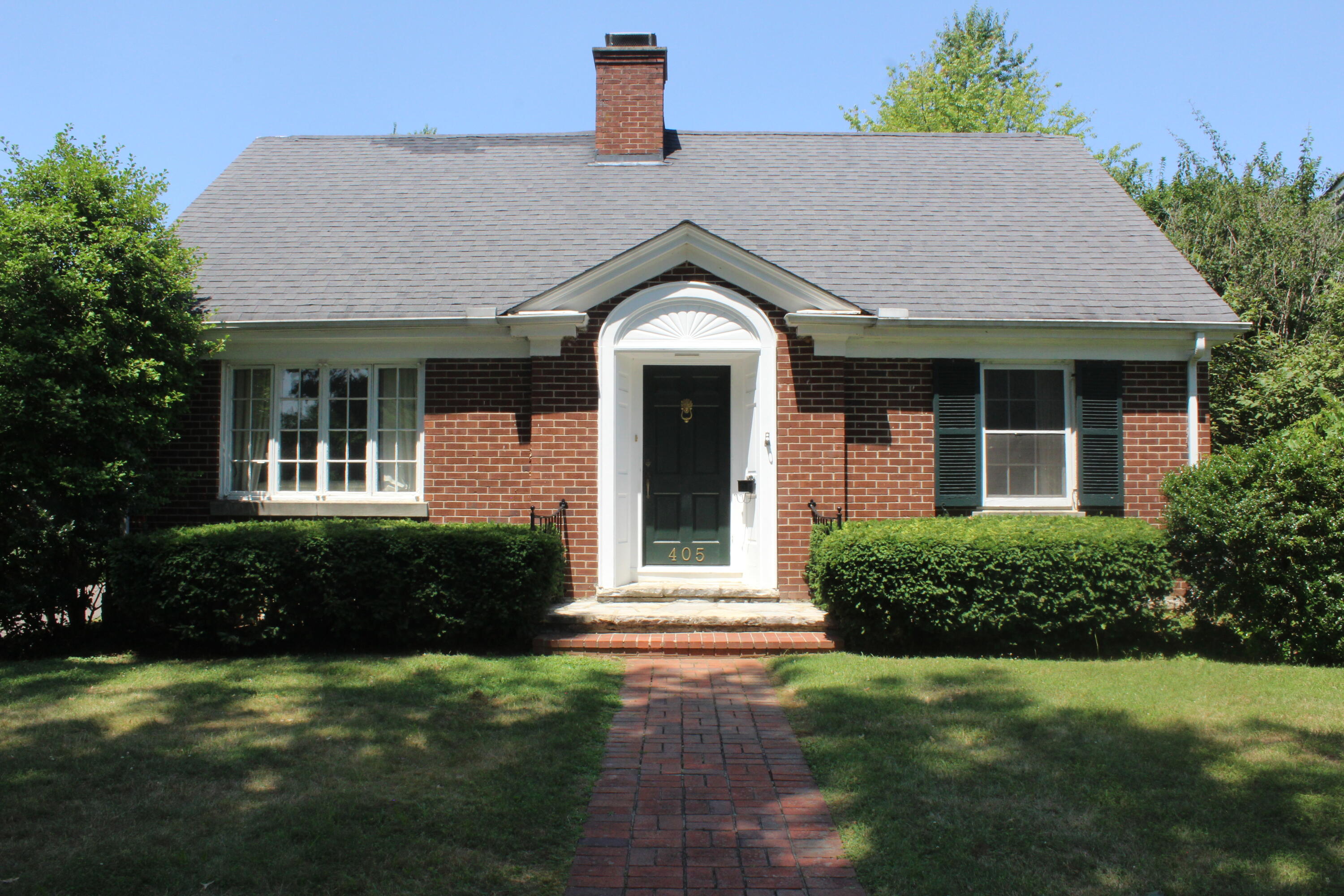 405 Chinoe Road Lexington, KY 40502 - Photo 1 of 48 IMG_0550
