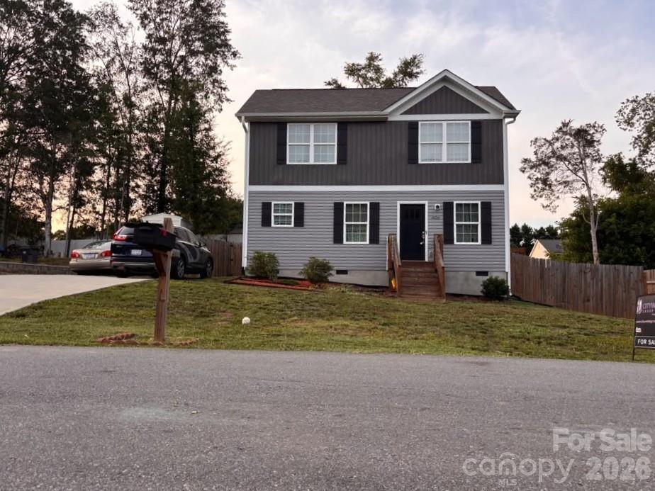 606 East Carpenter Street Dallas, NC 28034 - Photo 2 of 12