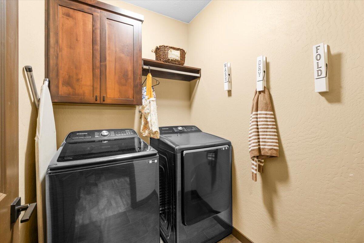 3285 Springbrook Road Medford, OR 97504 - Photo 25 of 46 28