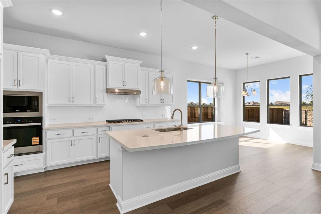 2103 Birch Street Mansfield, TX 76063 - Photo 11 of 38 DAL_South Pointe Village_Caddo II_2103 Birch Street (9)