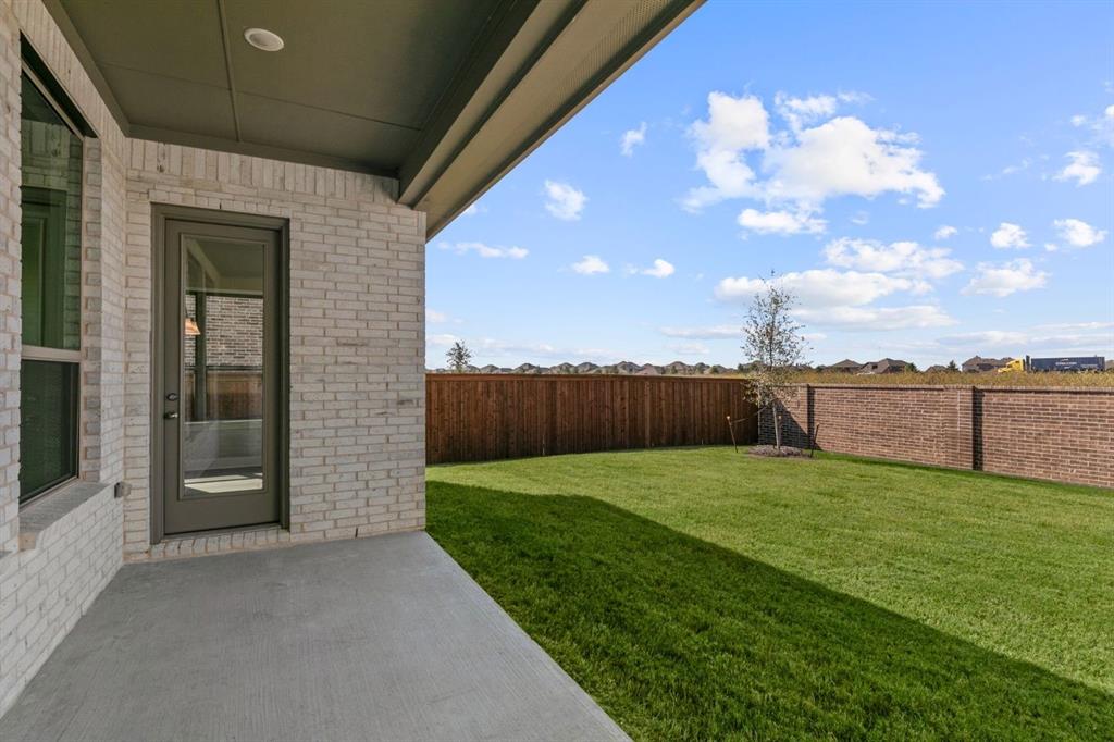 2103 Birch Street Mansfield, TX 76063 - Photo 34 of 38 DAL_South Pointe Village_Caddo II_2103 Birch Street (32)