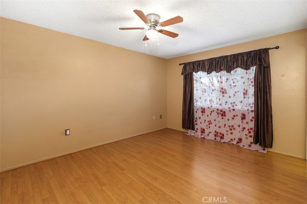 25785 Whitman Road Menifee, CA 92586 - Photo 13 of 23 Master Bedroom