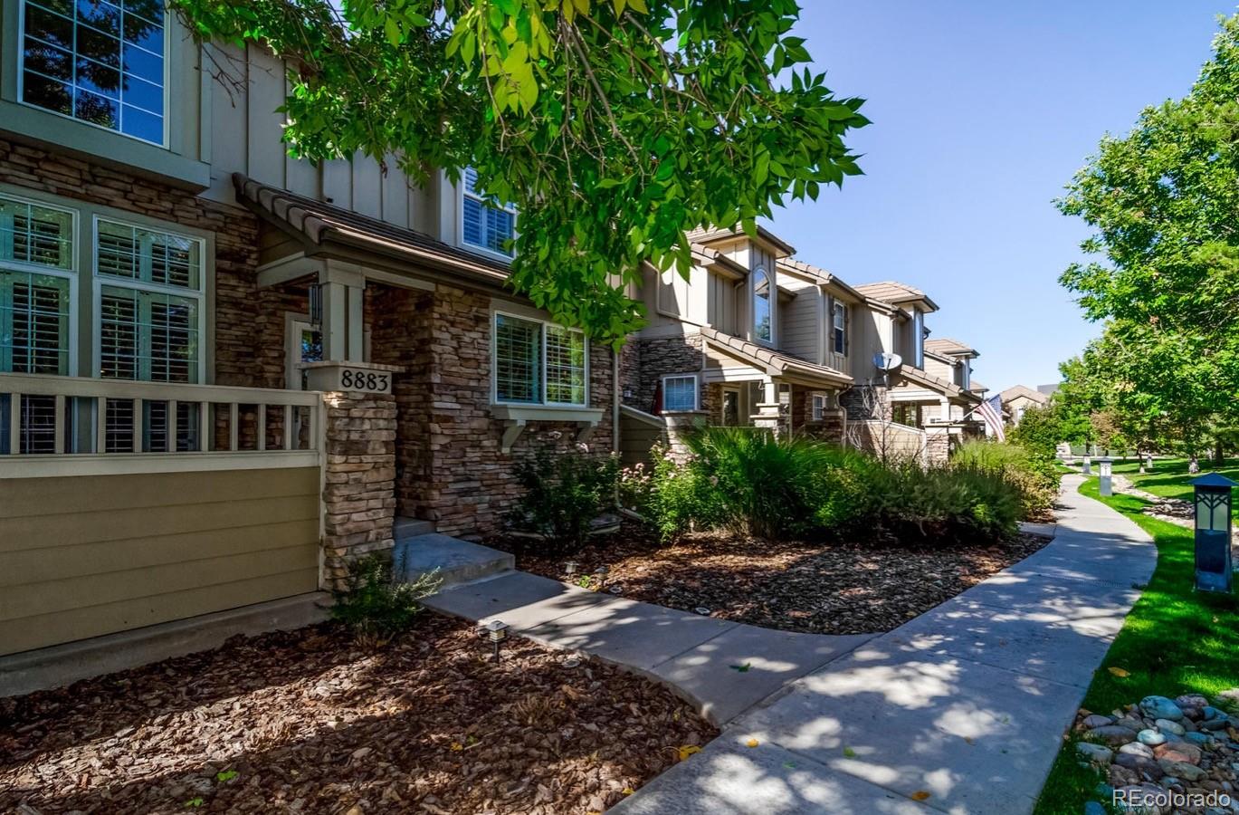 8883 Edinburgh Circle Highlands Ranch, CO 80129 - Photo 3 of 29 Gallery Image 3