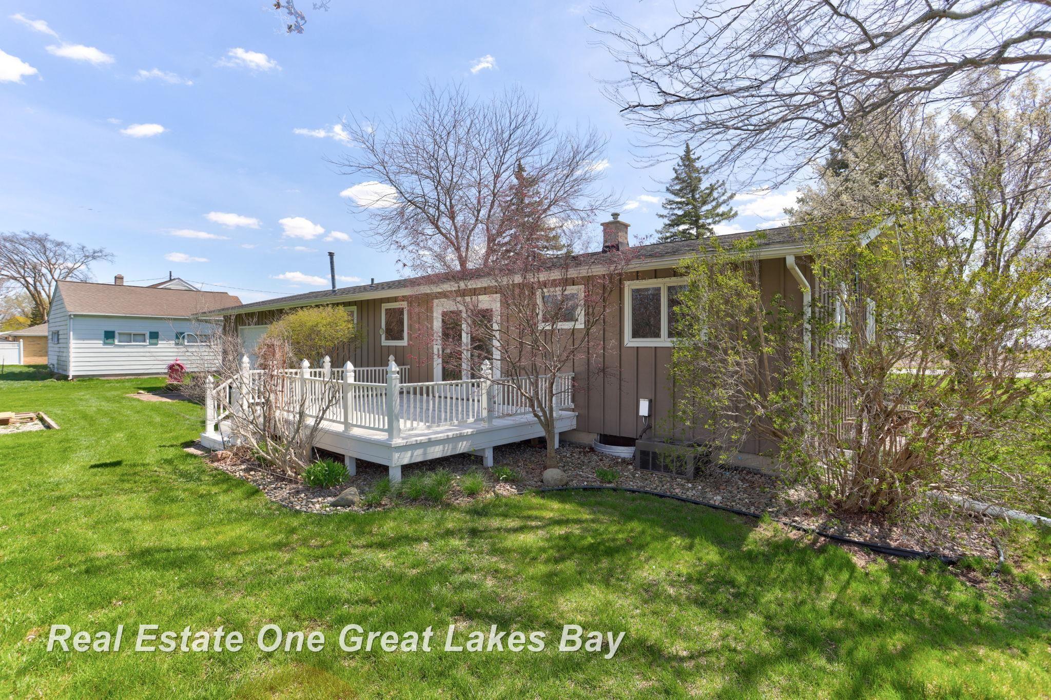 205 Midland Road Auburn, MI 48611 - Photo 30 of 43 Gallery Image 30