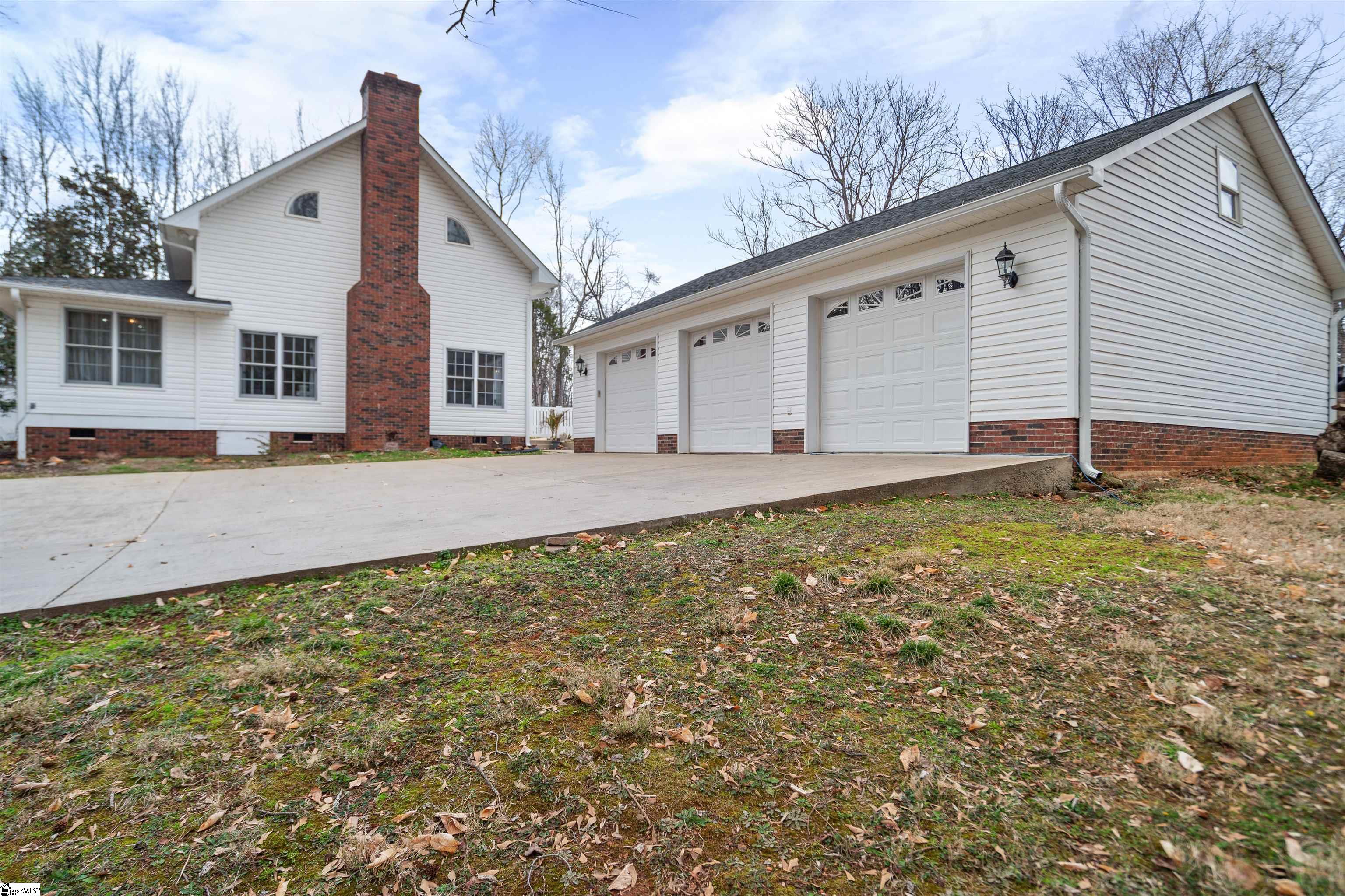 245 State Rd S-42-844 Pacolet, SC 29372 - Photo 1 of 50