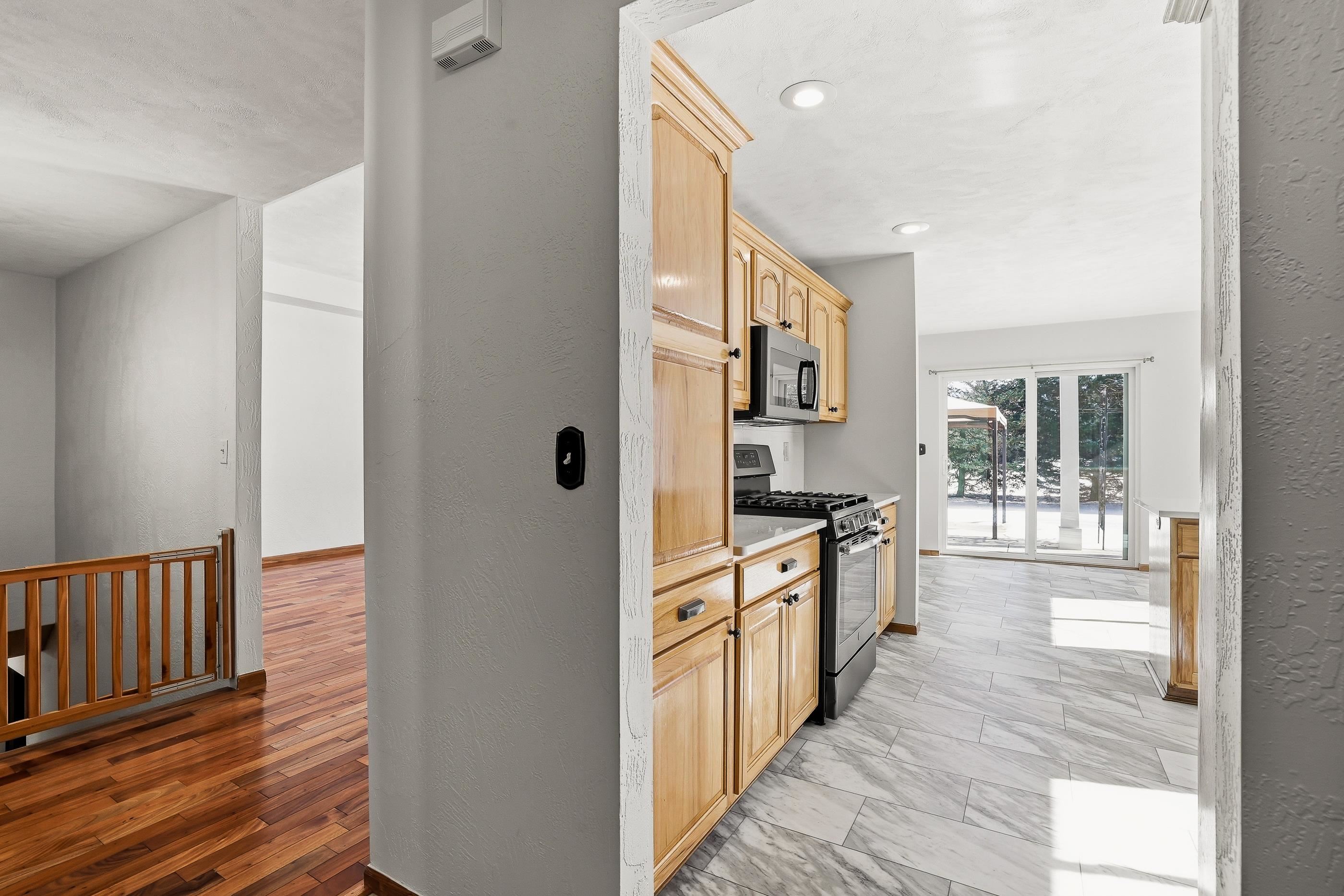 1547 Foxfire Court Waupaca, WI 54981 - Photo 22 of 70