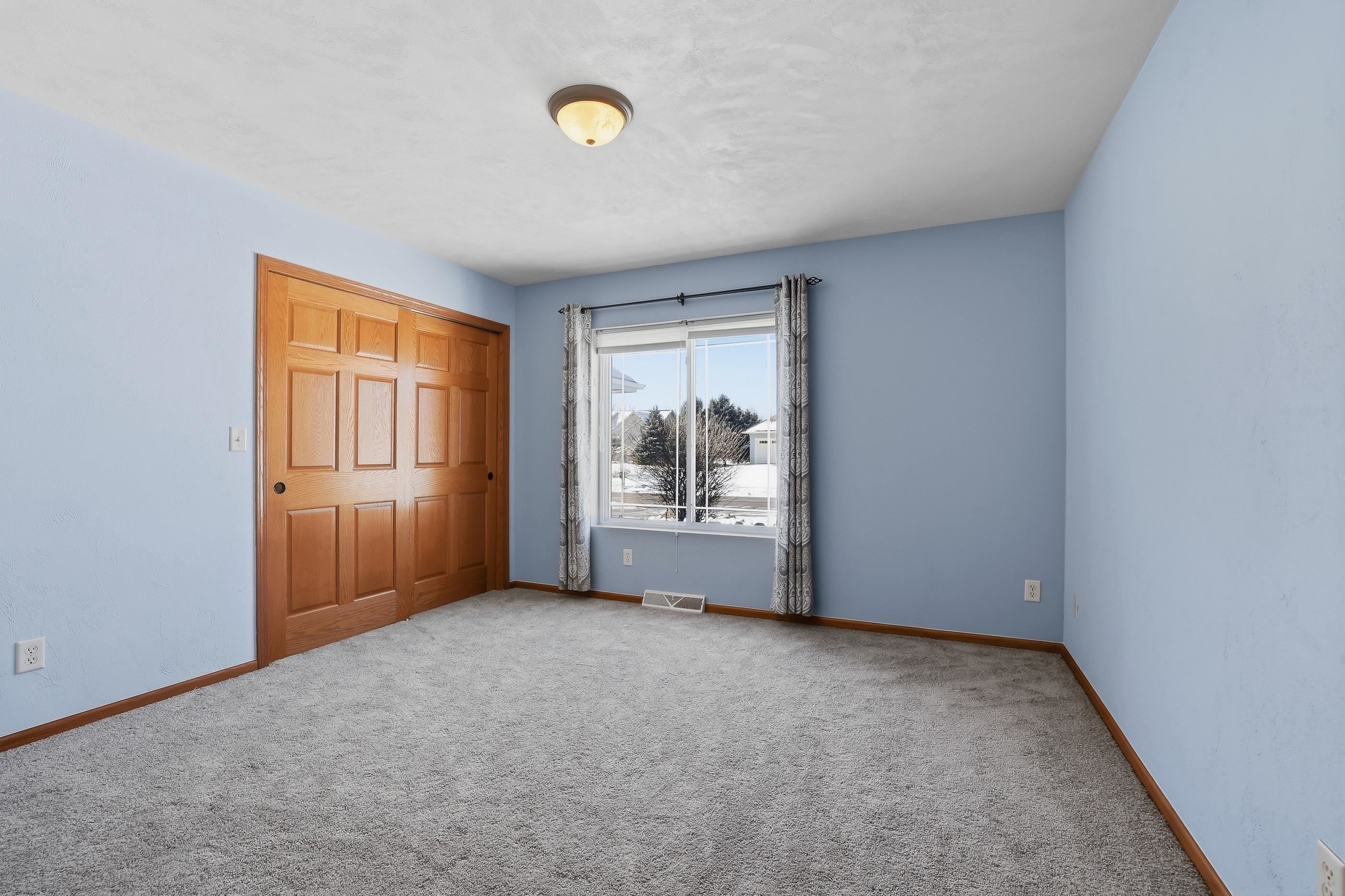 1547 Foxfire Court Waupaca, WI 54981 - Photo 29 of 70