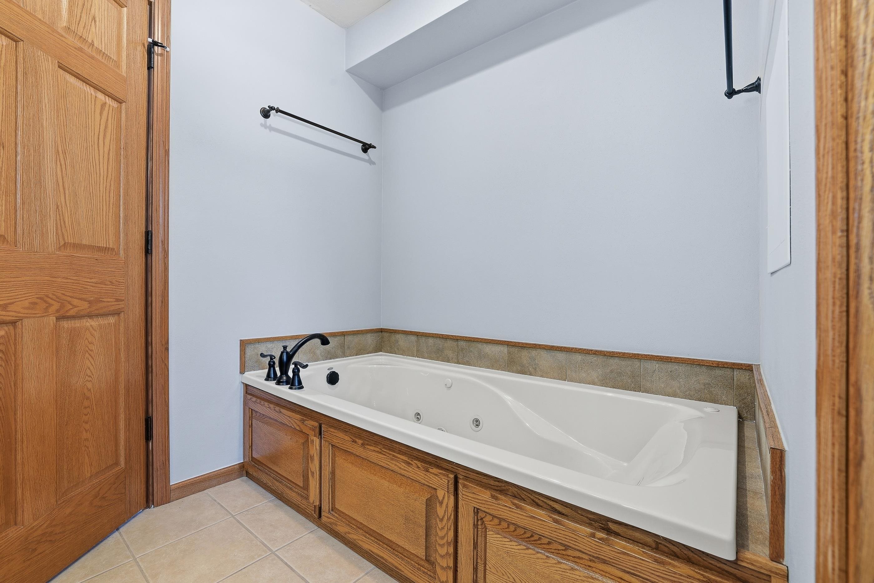 1547 Foxfire Court Waupaca, WI 54981 - Photo 37 of 70